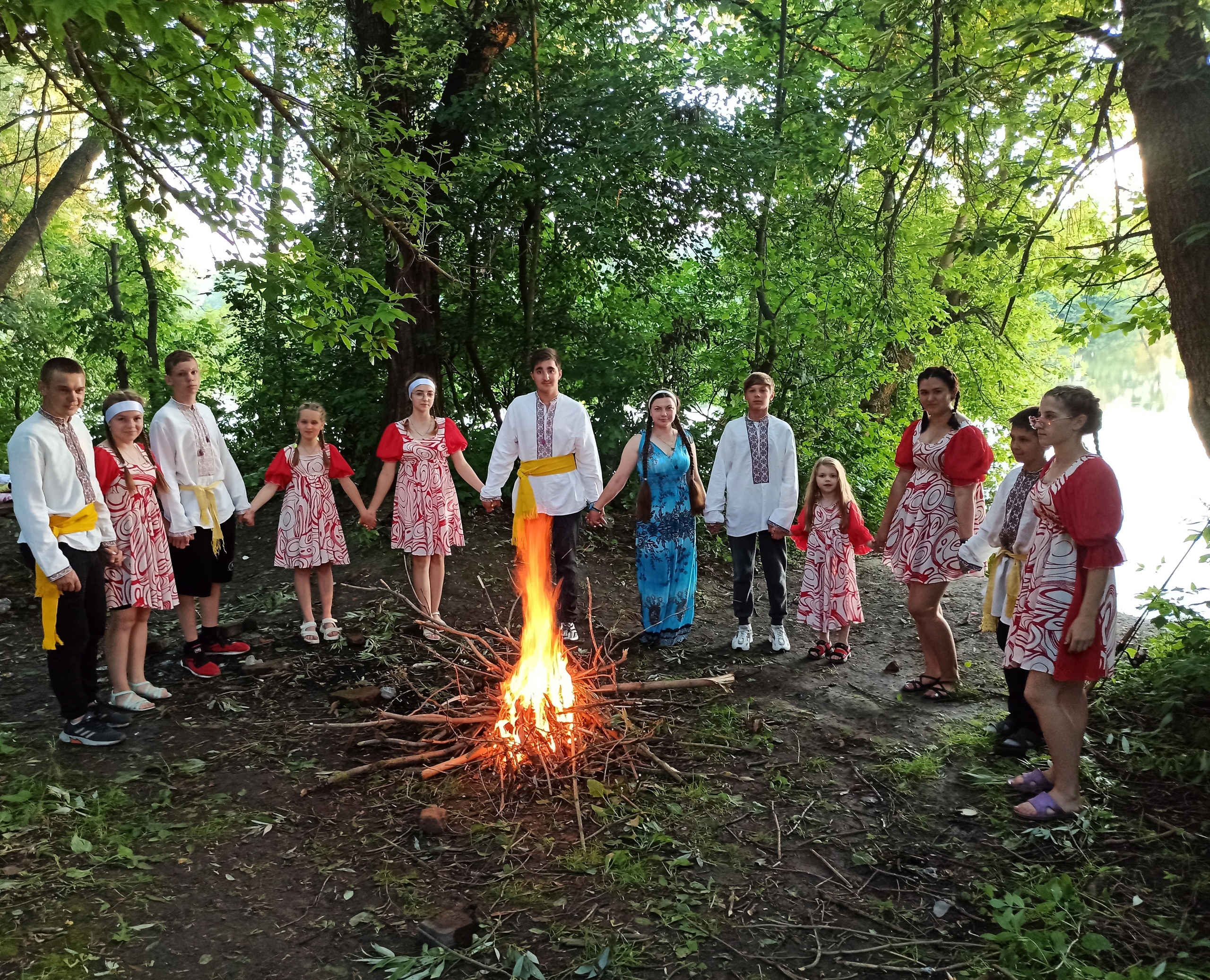 Летний отдых. Культура для школьников (Комаровский ЦСДК)..